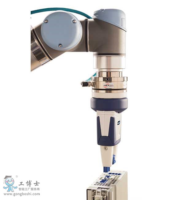 優傲機器人