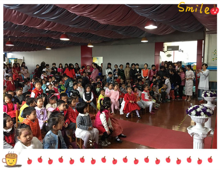 巾幗秀旗袍，幼兒送祝福——日輝臺(tái)幼兒園慶三八主題活動(dòng)