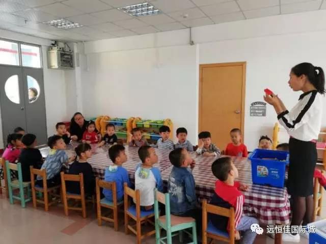 遠恒佳國際教育城專業師資入駐各幼兒園——樂高、沙畫興趣班正式開課啦！